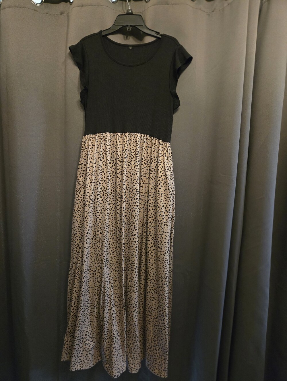 Maternity Maxi Dress Large Black Ribbed Leopard Print Boho Baby Shower